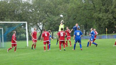 lks-olza-pogwizdow-lks-iskra-iskrzyczyn-2-1-fotorelacja[10].jpg